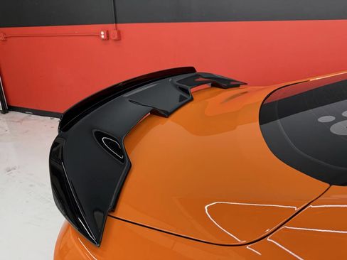 Used 2021 Ford Mustang Shelby GT500 w/ Technology Package image 30