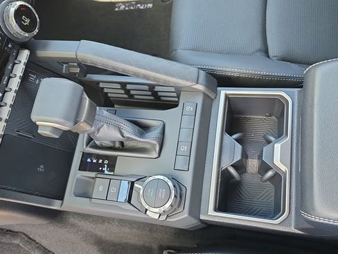 New 2026 Toyota 4Runner Limited AWD/4WD image 25