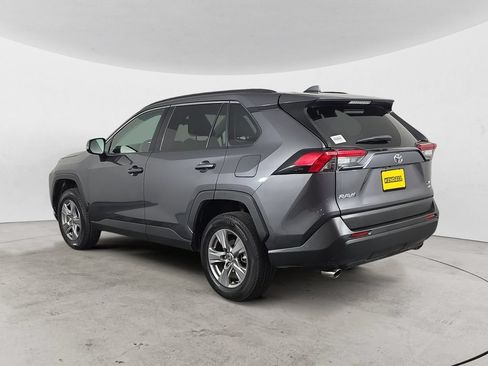 Used 2024 Toyota RAV4 XLE AWD/4WD image 7