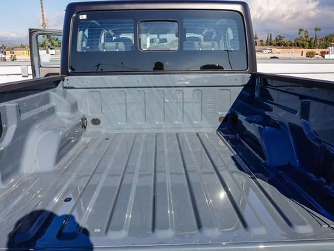 New 2026 Jeep Gladiator Sport image 27