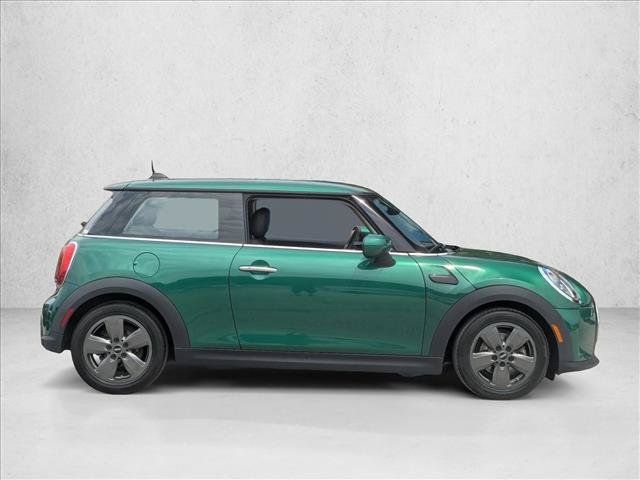 Used 2024 MINI Cooper 2-Door Hardtop FWD image 4