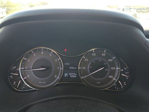 Used 2015 INFINITI QX80 w/ 22" Wheel Package image 9