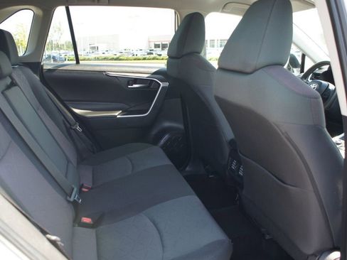 Used 2024 Toyota RAV4 XLE image 21