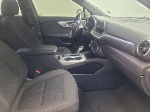 Used 2020 Chevrolet Blazer LT image 21