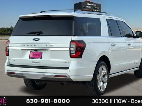 Used 2023 Ford Expedition Max Platinum RWD image 3