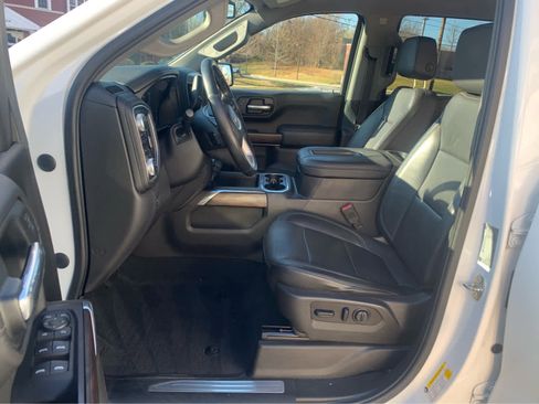 Used 2019 GMC Sierra 1500 SLT w/ SLT Premium Package image 10