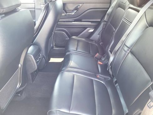 Certified 2021 Lincoln Corsair FWD image 11