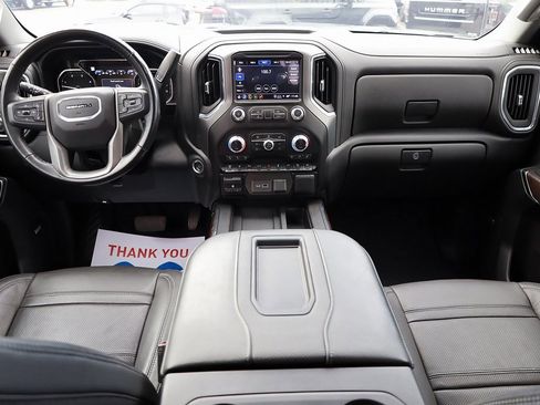 Used 2021 GMC Sierra 3500 Denali w/ Denali Black Diamond Edition image 19