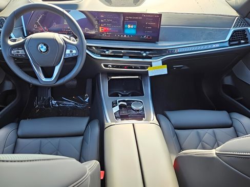 New 2026 BMW X5 xDrive40i w/ Premium Package AWD/4WD image 25