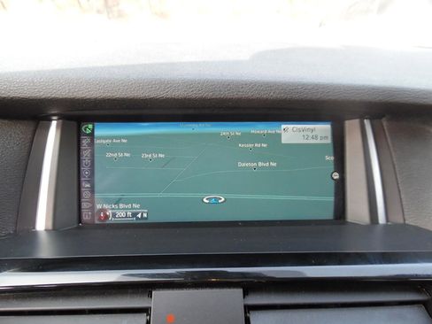 Used 2015 BMW X4 xDrive28i image 16