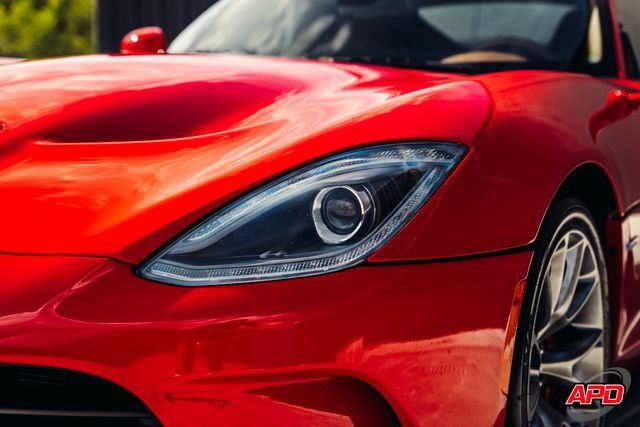 Used 2013 SRT Viper GTS w/ GTS Laguna Interior Pkg RWD image 44