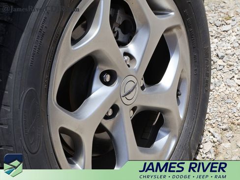 Used 2022 Chrysler Pacifica Limited FWD image 20