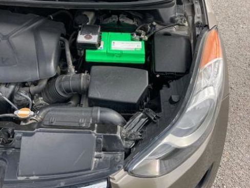 Used 2013 Hyundai Elantra GLS image 16