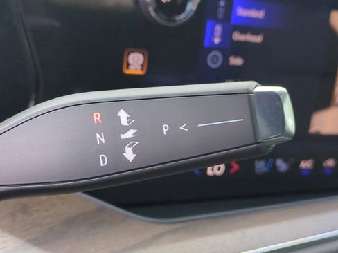 New 2026 Chevrolet Tahoe High Country image 15