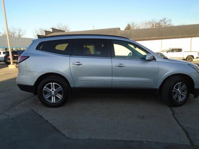 Used 2017 Chevrolet Traverse LT AWD/4WD image 5