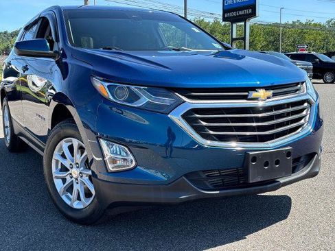 Used 2021 Chevrolet Equinox LT AWD/4WD image 3