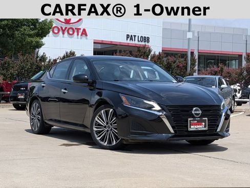 Used 2023 Nissan Altima 2.5 SL FWD image 2