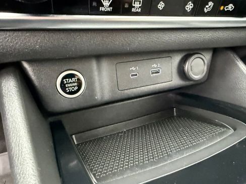 Used 2023 Nissan Rogue SV image 20