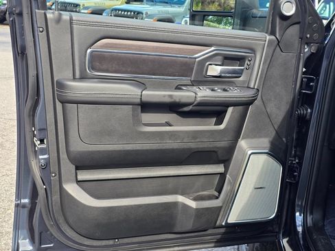 New 2026 RAM 3500 Laramie AWD/4WD image 35
