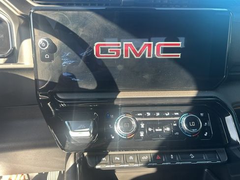Used 2026 GMC Sierra 1500 AT4 w/ AT4 Premium Package AWD/4WD image 26