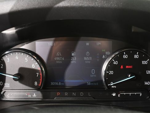 Used 2022 Ford Explorer XLT w/ Equipment Group 202A image 27