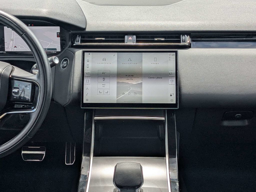 Used 2025 Land Rover Range Rover Velar Dynamic SE AWD/4WD image 19
