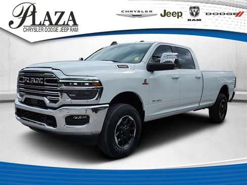 Used 2025 RAM 3500 Laramie image 1