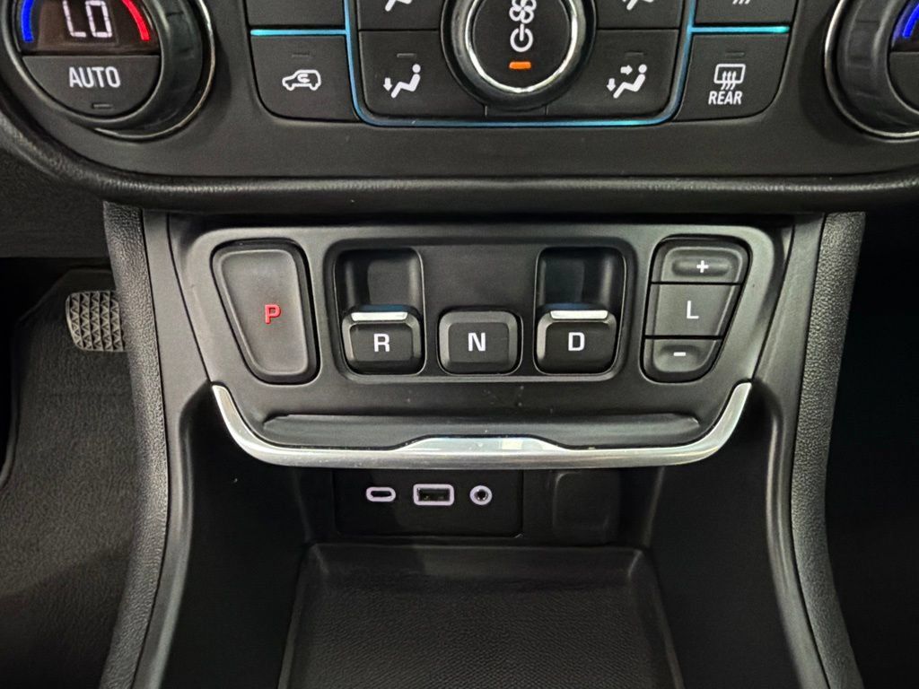 Used 2021 GMC Terrain SLE w/ Driver Convenience Package AWD/4WD image 15
