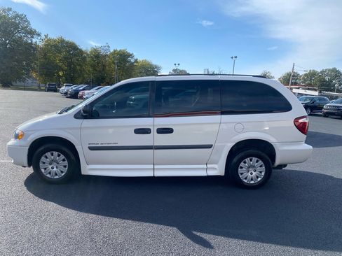 Used 2006 Dodge Grand Caravan SE w/ Popular Equipment Group I image 8