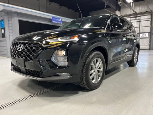 Used 2019 Hyundai Santa Fe SEL AWD/4WD image 3