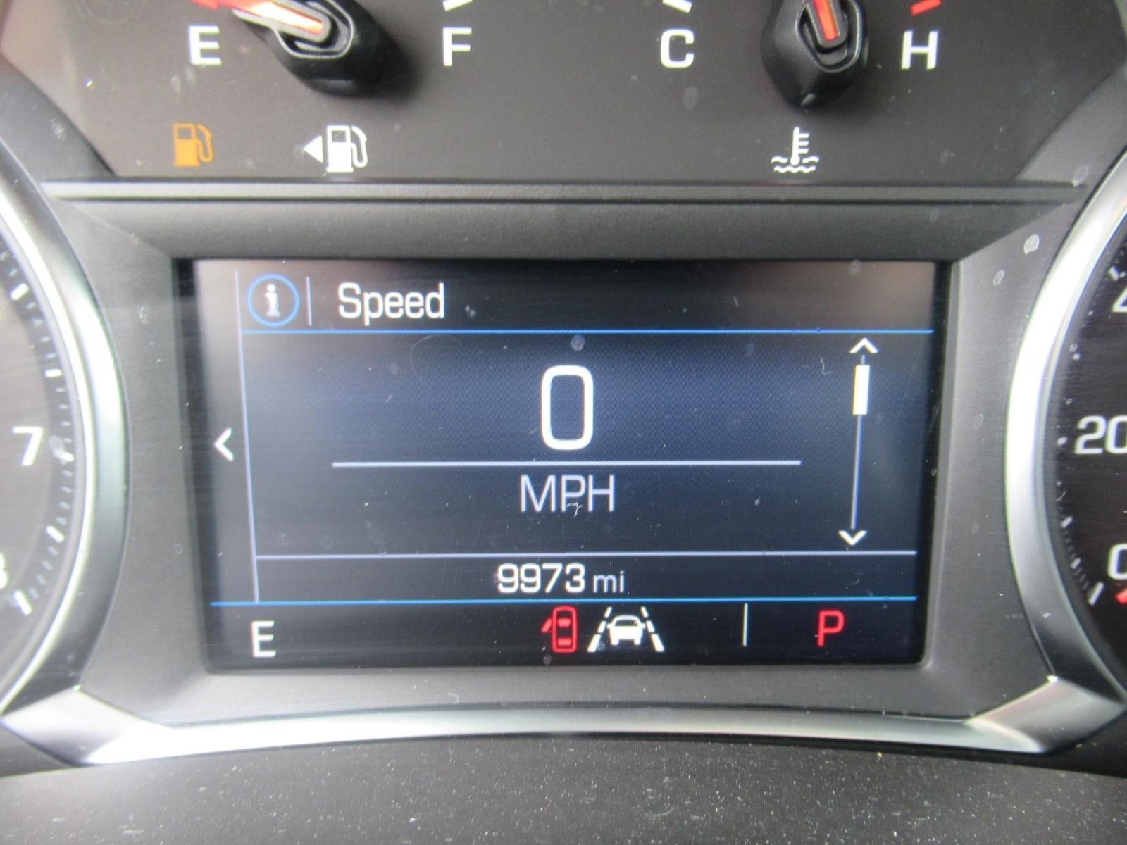 Used 2024 GMC Terrain SLE w/ Driver Convenience Package FWD image 25