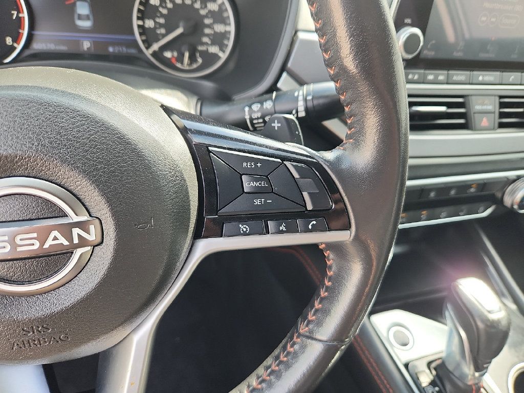 Used 2023 Nissan Altima 2.5 SR FWD image 16