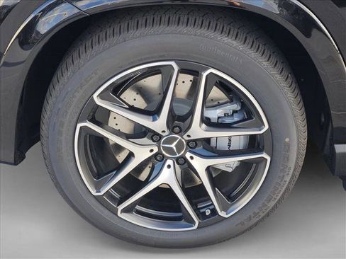 New 2026 Mercedes-Benz GLE 53 AMG 4MATIC Coupe image 10