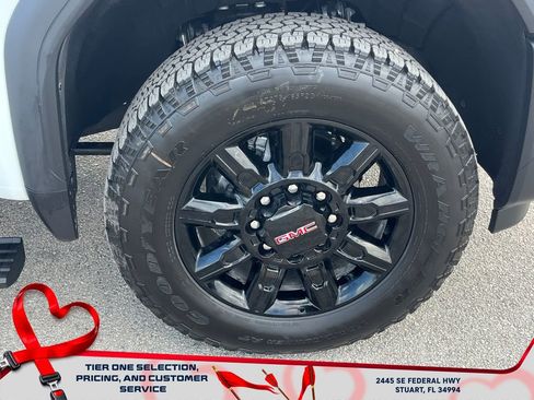 New 2026 GMC Sierra 2500 AT4 w/ AT4 Premium Plus Package image 21