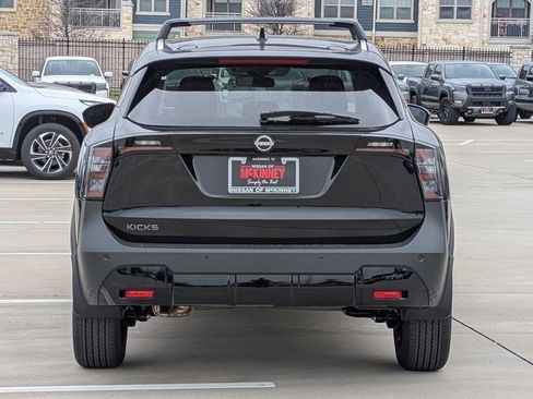 New 2026 Nissan Kicks SV FWD image 5