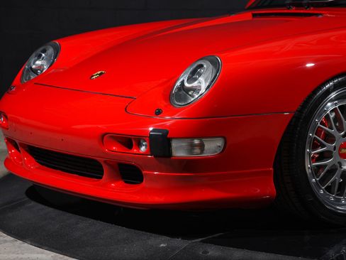 Used 1998 Porsche 911 Carrera S image 11