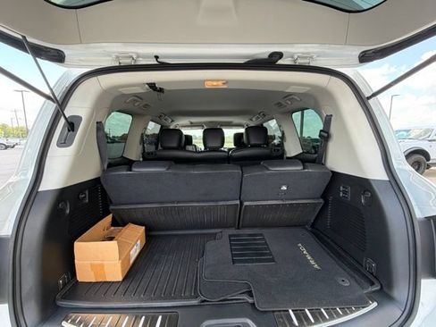 Used 2023 Nissan Armada Platinum w/ Cargo Package AWD/4WD image 20