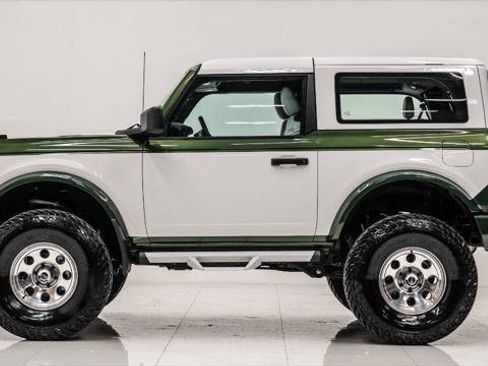 Used 2023 Ford Bronco Big Bend w/ Sasquatch Package image 9