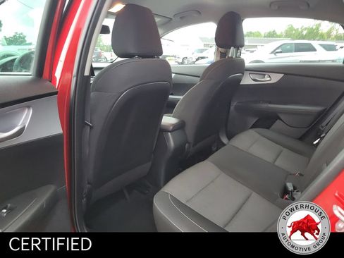 Used 2024 Kia Forte LXS FWD image 13