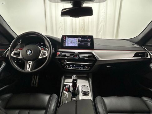 Used 2023 BMW M5 w/ Executive Package image 10