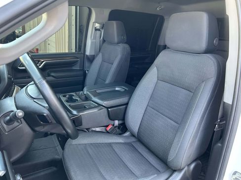 Used 2024 Chevrolet Silverado 2500 LT image 11