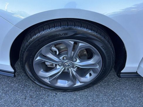 Used 2024 Honda Accord EX image 34