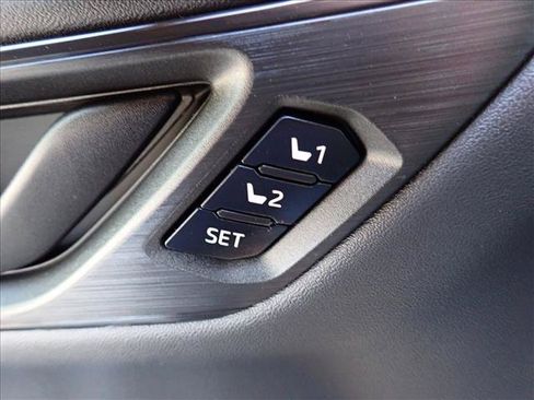 Certified 2026 Subaru Outback Wilderness AWD/4WD image 18