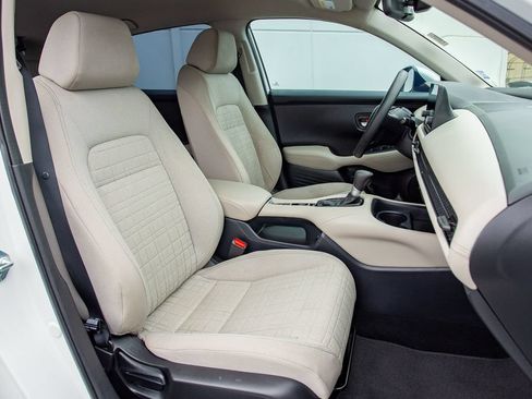 Certified 2024 Honda HR-V LX image 18