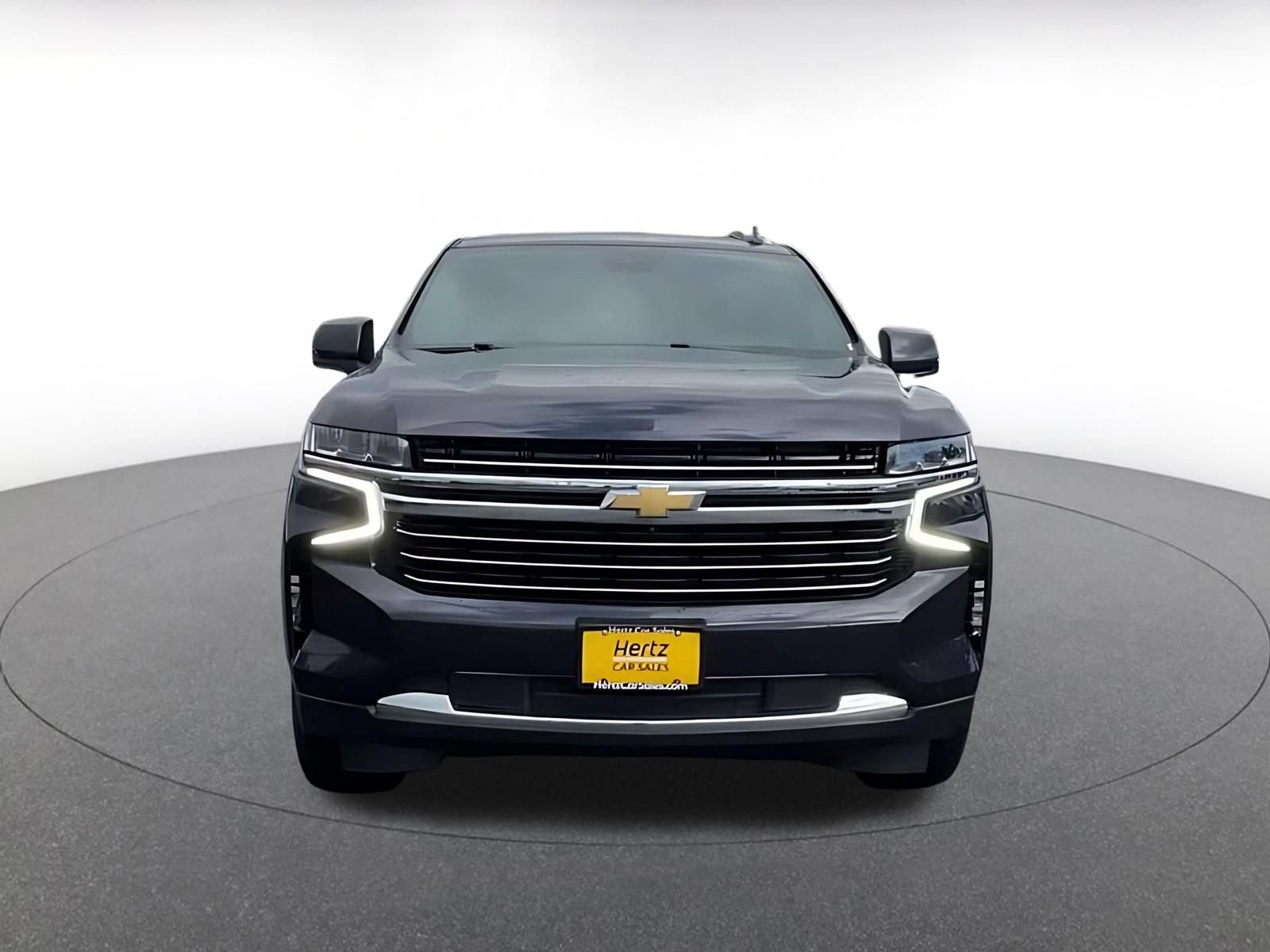 Used 2024 Chevrolet Tahoe LT w/ Luxury Package AWD/4WD image 4
