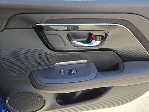 Used 2025 Acura ADX A-Spec image 23