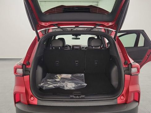 New 2026 Ford Escape ST-Line w/ Tech Pack #1 AWD/4WD image 29