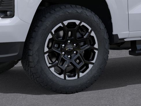 New 2026 Chevrolet Colorado Z71 w/ Technology Package AWD/4WD image 9