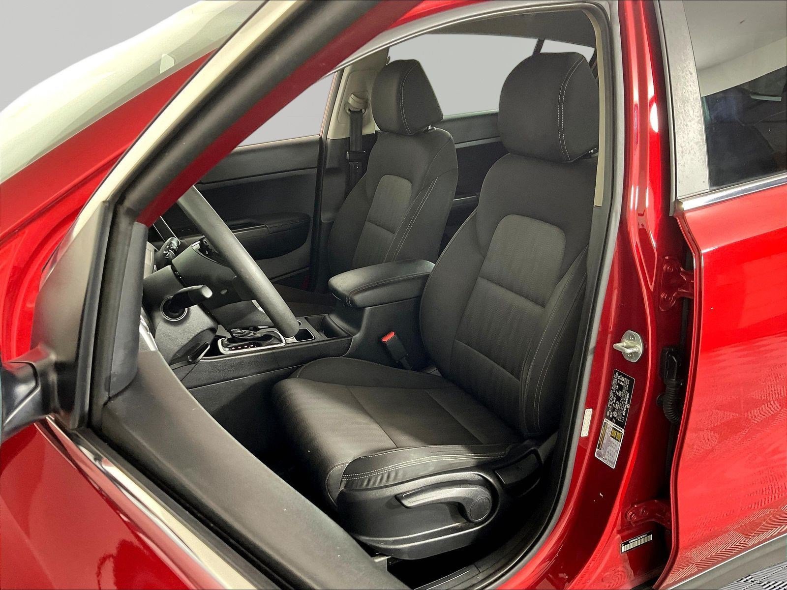 Used 2021 Kia Sportage LX FWD image 21