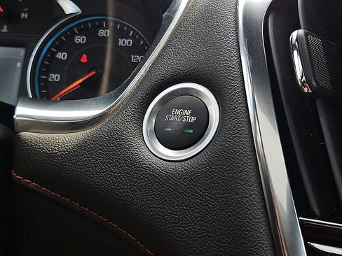 Used 2023 Chevrolet Traverse RS AWD/4WD image 24
